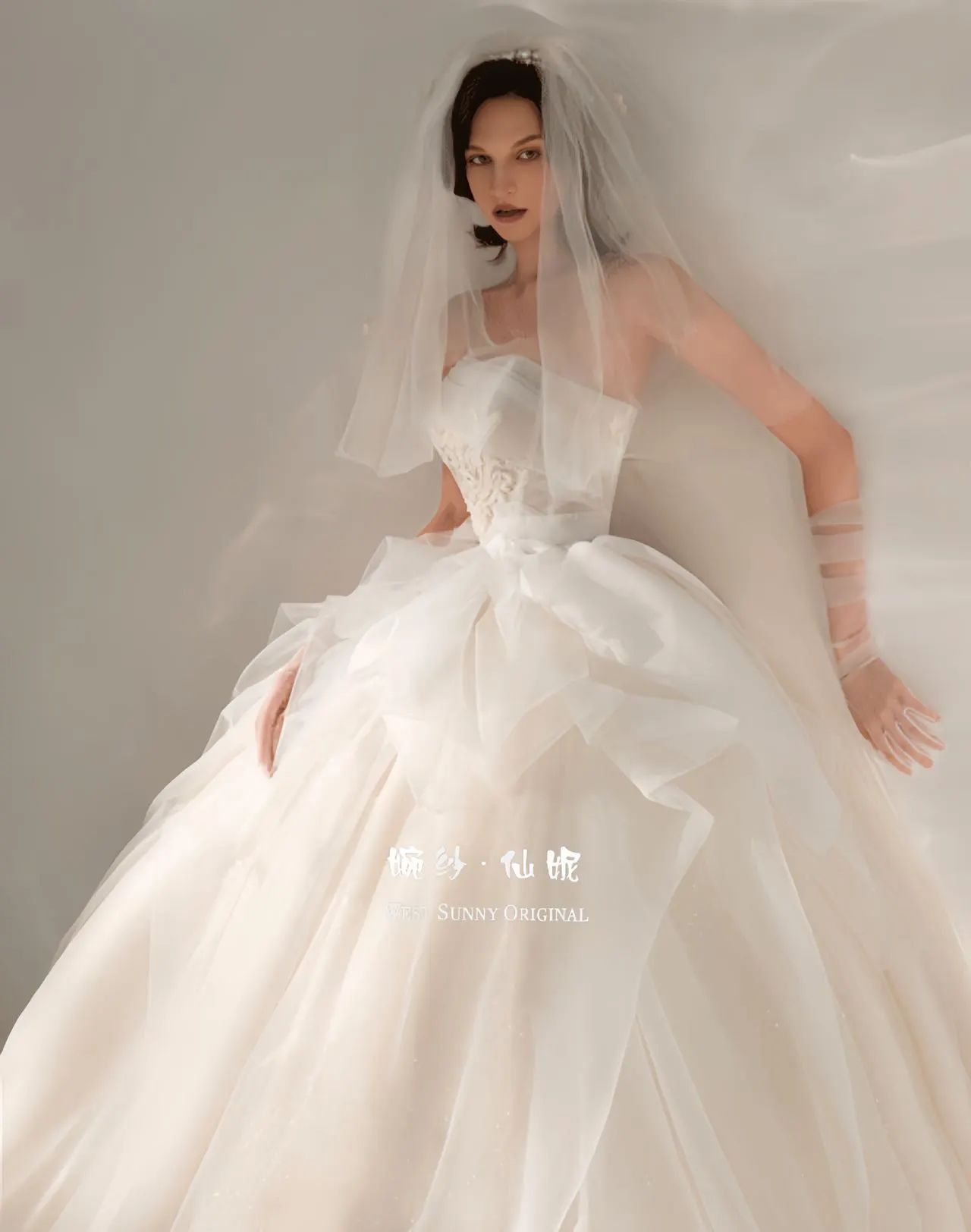 邀請(qǐng)函 | 婉紗·仙妮亮相2024上海國(guó)際婚紗禮服、彩妝造型及時(shí)尚配飾展